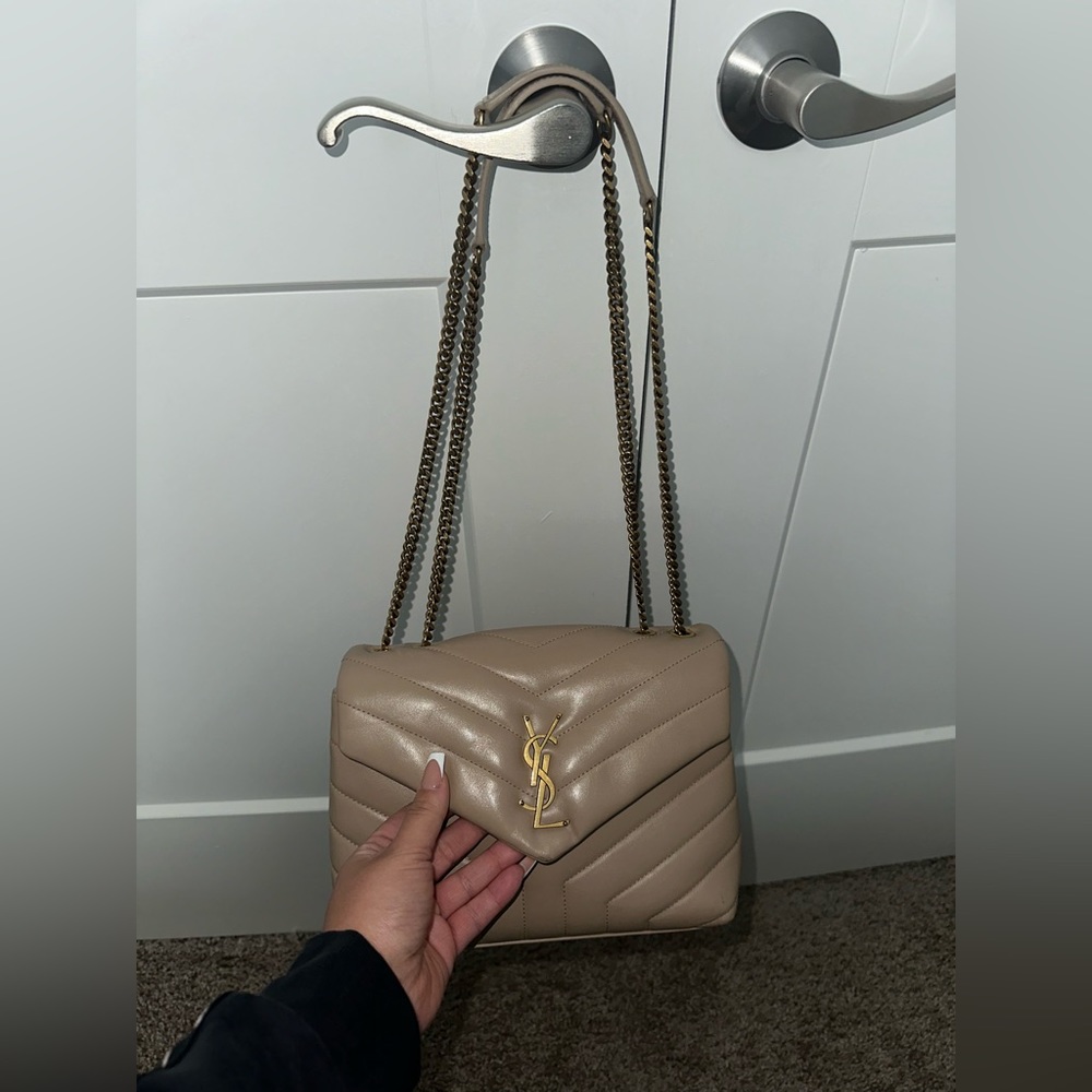 Saint Laurent Loulou small YSL Chain Shoulder Bag